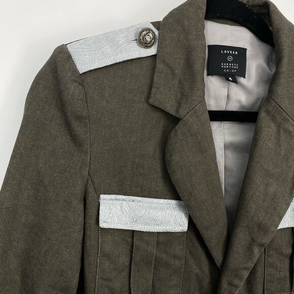 Laveer Barneys NY Military Style Blazer Women Size 4 Jacket Gray Silver - Picture 4 of 13